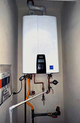 https://forrestdalehotwater.com.au/uploads/2025/06/thermostatic-water-systems-37047.jpg